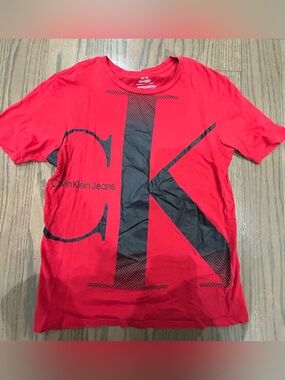 Calvin Klein Boys Red Short Sleeve Shirt Size S (8) Casual Tee